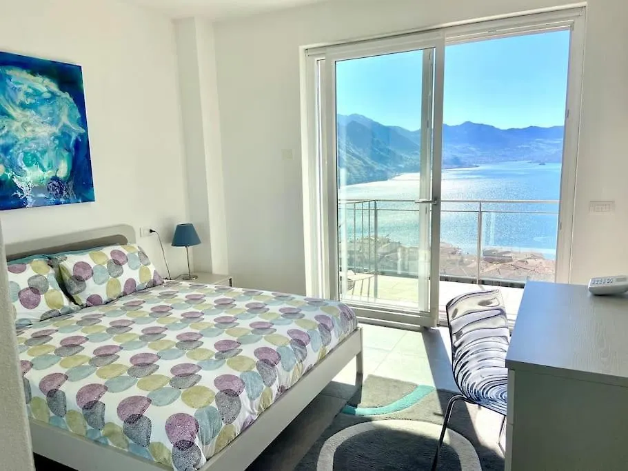 Piccolo Paradiso Vista Lago Con Piscina Privata Riva di Solto Italien