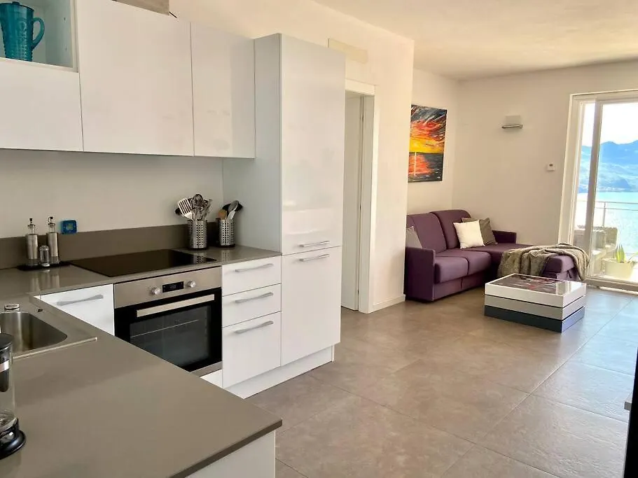 Lägenhet Piccolo Paradiso Vista Lago Con Piscina Privata Riva di Solto Italien