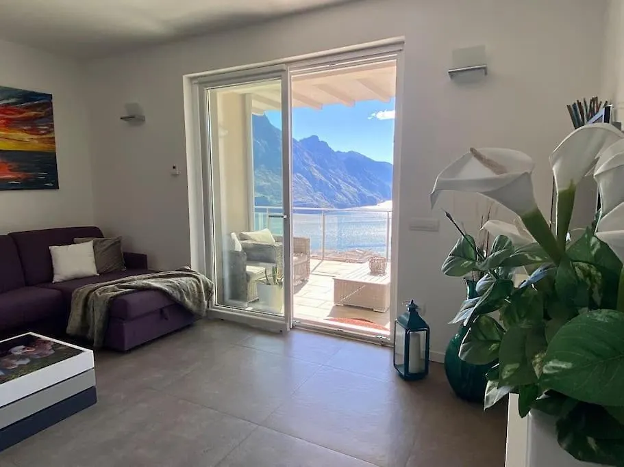 Piccolo Paradiso Vista Lago Con Piscina Privata Riva di Solto 0*,