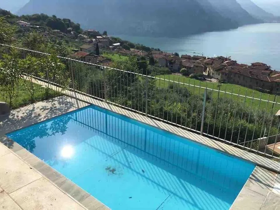 Piccolo Paradiso Vista Lago Con Piscina Privata Riva di Solto
